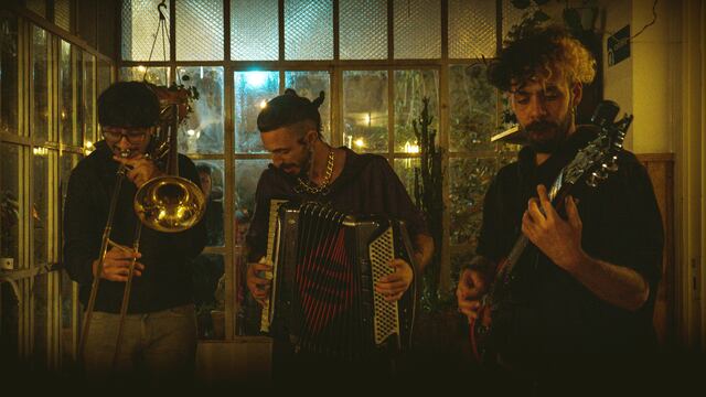 Manso Muñeco, la banda argentina que busca ir al Mundial de Bandas Callejeras.