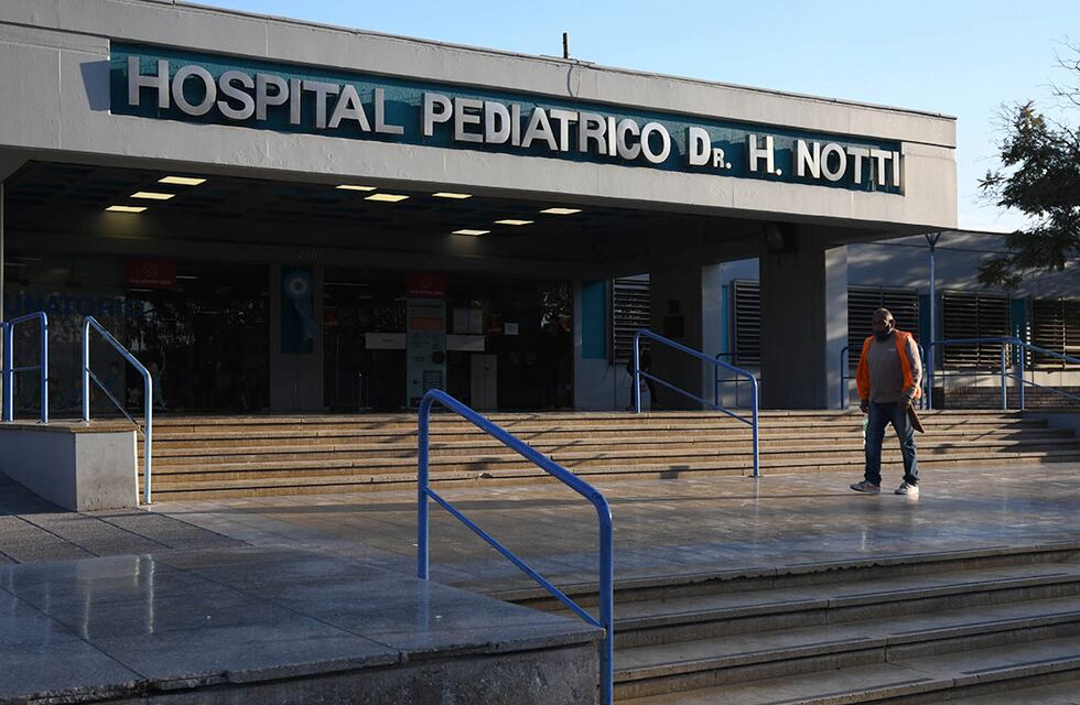 Reventaron una cubierta de la moto y al caer un niño de dos años terminó con fractura