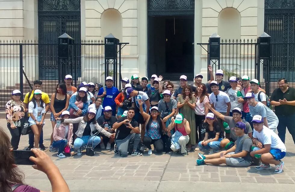 Estudiantes salteños piden conocer proyectos productivos de Jujuy