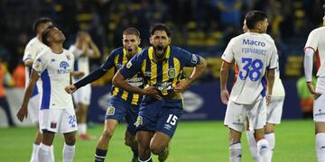 El uruguayo convirtió su tercer gol con la camiseta auriazul.