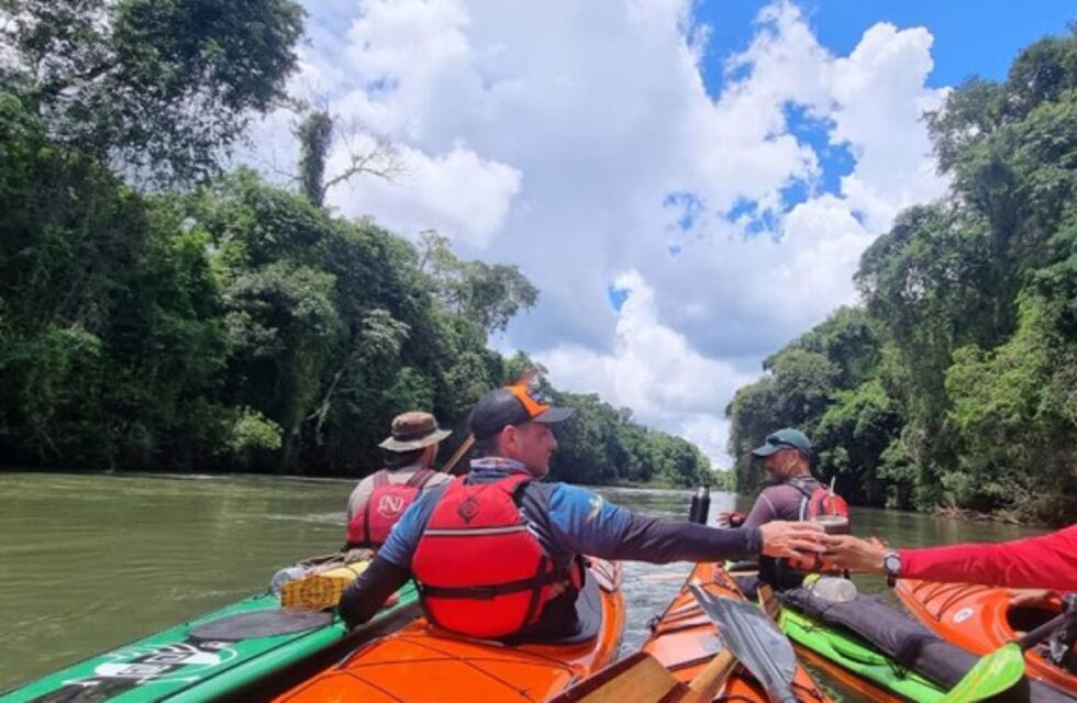 Llega al norte misionero la travesía náutica Andresito-Cataratas del Iguazú
