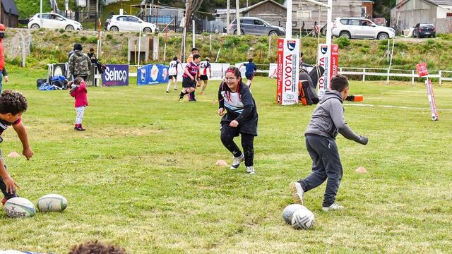 Se realizó el 16° encuentro de rugby infantil