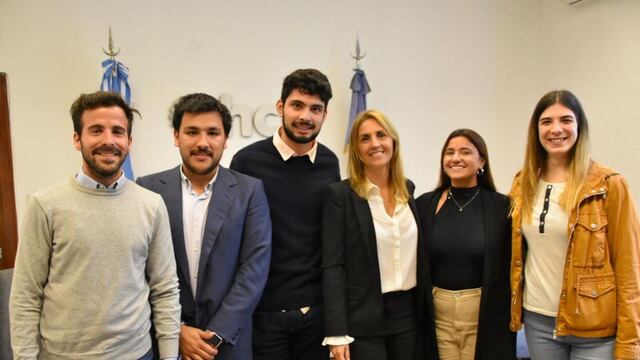 “Hoy tenemos la oportunidad de generar herramientas de transformación social, impulsando vínculos y estimulando proyectos que se potencien en el futuro”, aseguró la presidenta del HCD.