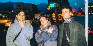 Usted Señalemelo lanzó “Nena, dime algo.”, el tercer single de la nueva era