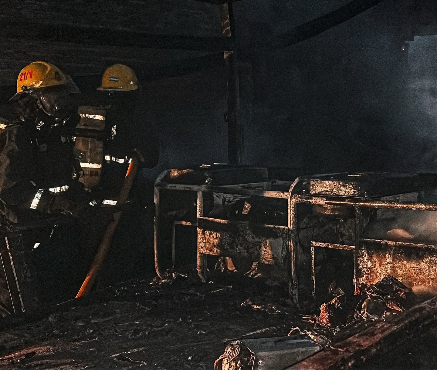 Arroyito se produjo un incendio de maquinaria agrícola en interior de un galpón en zona rural