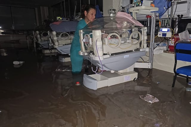 El Servicio de Neonatología del Hospital Penna recibió el Premio Mención de Honor de Diputados