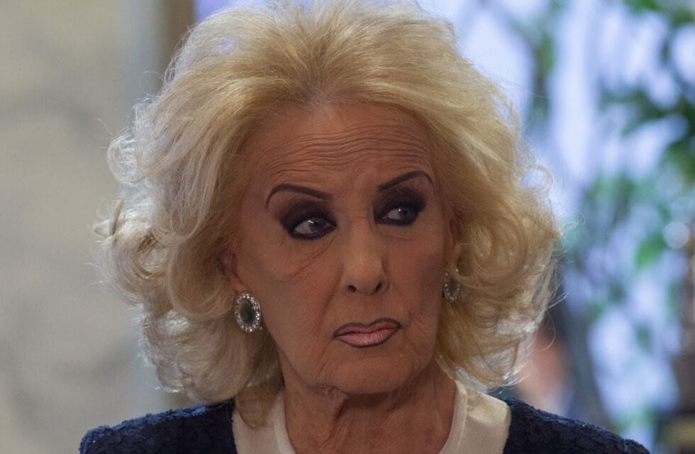 La estatua de Mirtha Legrand desapareció de Villa Cañás por vandalismo