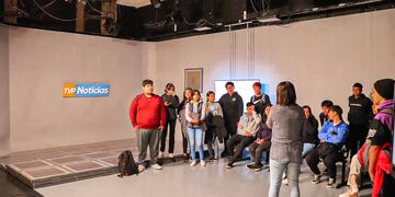 Jóvenes de Tolhuin visitaron la TV Pública Fueguina en Ushuaia
