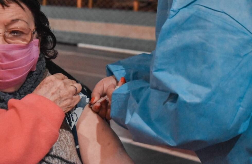 Puerto Piray: inoculación con la primera dosis de SPUTNIK V