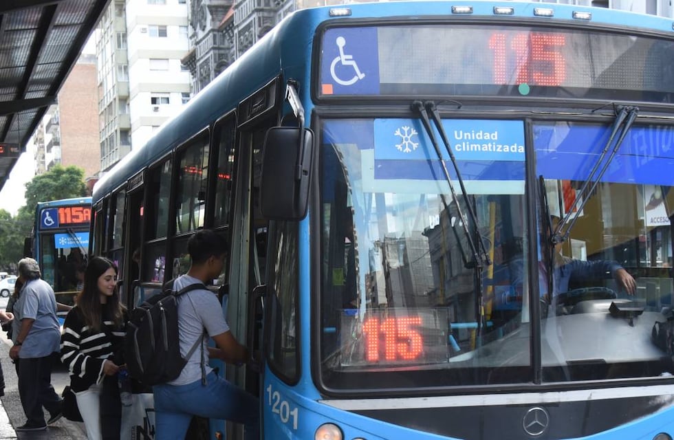 Boleto más caro: el pasaje colectivos en Rosario podrá aumentar por bimestre en 2024