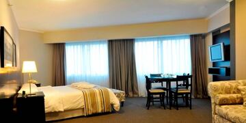 La pareja se había hospedado en una de las habitaciones del edificio de Santa Fe al 1600.