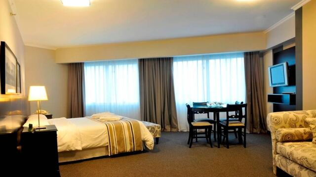 La pareja se había hospedado en una de las habitaciones del edificio de Santa Fe al 1600.