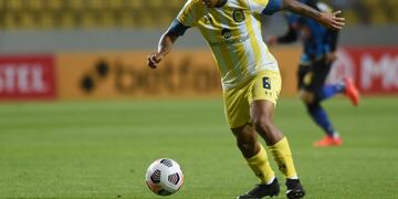 Central iguala sin goles ante Huachipato. (@CARCoficial)