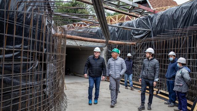 La frecuencia diaria de recolección de residuos se mantiene y se instalaron canastos comunitarios en las calles transversales