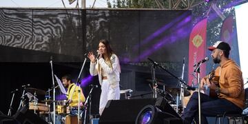 “Universos”: el talento al servicio de la infancia