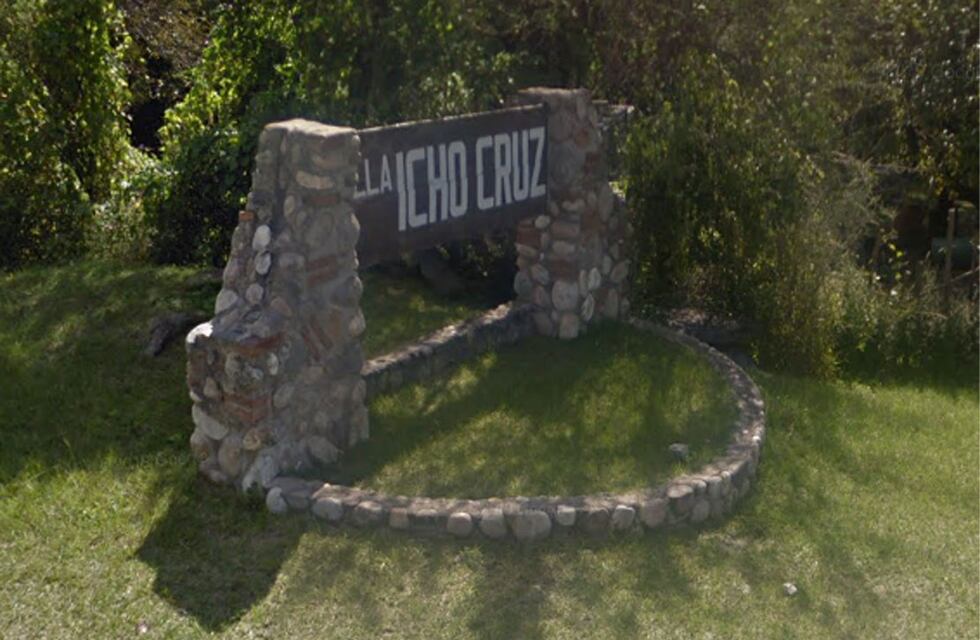 Mujer herida en accidente de tránsito en Icho Cruz: choque entre moto y auto en la Ruta 14