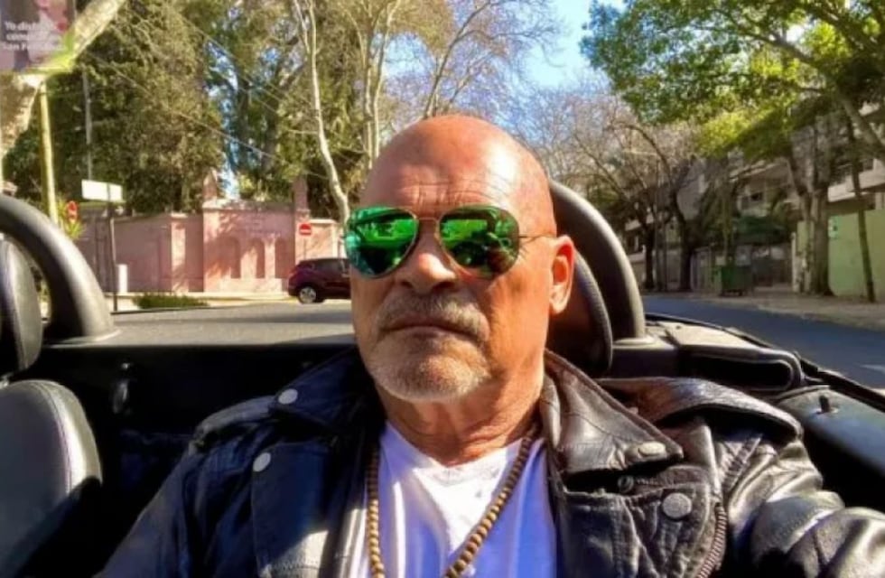 Entró a Gran Hermano con 60 años, casi se muere 7 veces y le dicen el “Alfa”: quién es Walter Santiago