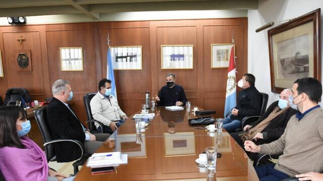 El intendente Luis Castellano recibió a la comunidad judía