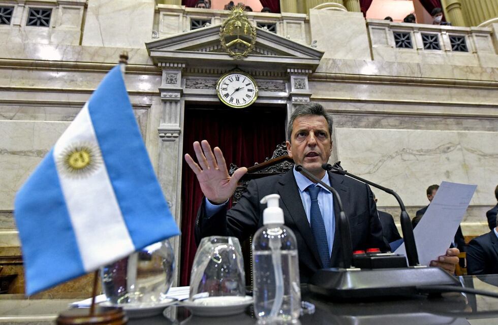 Con foco en fortalecer las reservas, el Gobierno podría recurrir a un nuevo préstamo del FMI