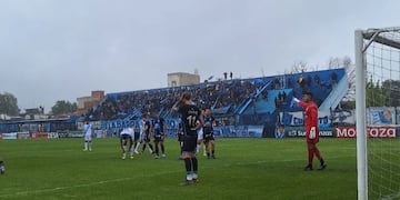 Gimnasia y Esgrima de Jujuy volvió a perder, suma cuatro caídas consecutivas en la Primera Nacional y pone en peligro sus chances de ascenso.