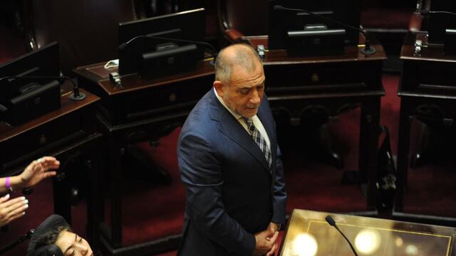 El senador cordobés Luis Juez dejará de presidir el bloque de senadores del PRO (Foto: Federico López Claro).
