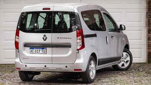 Apareció una camioneta "transformer" en Córdoba.