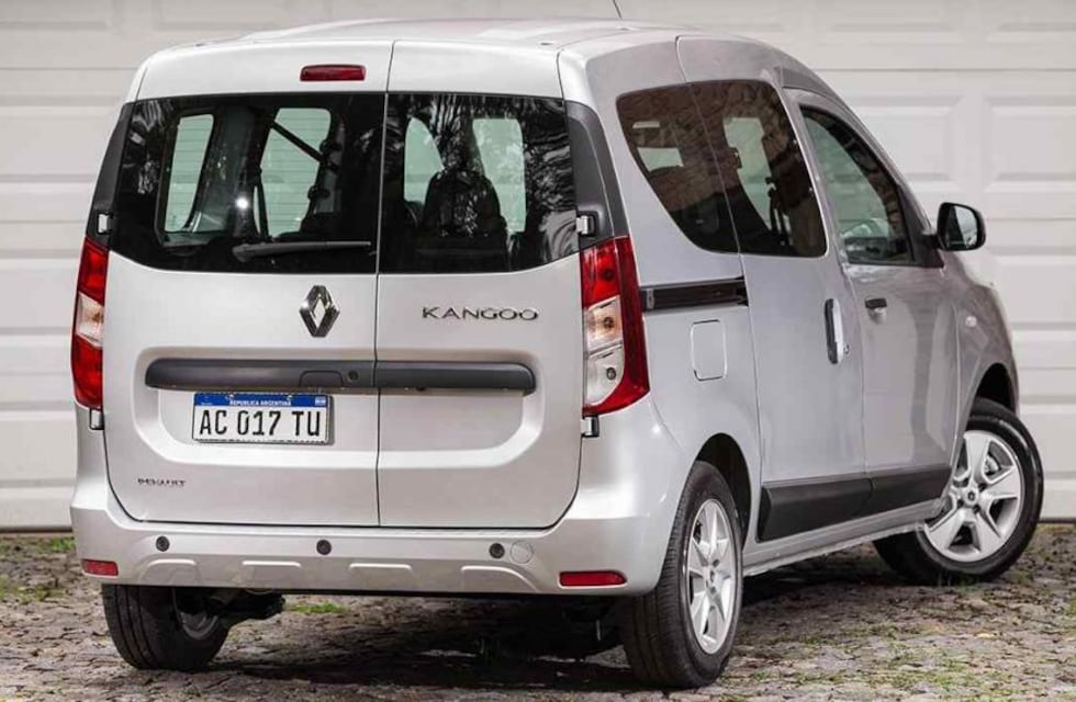 Insólito: apareció una camioneta “transformer” en las calles de Córdoba