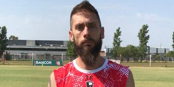 Refuerzo de Instituto: Ezequiel Parnisari, de 31 años, que viene de desempeñarse en Agropecuario, en la última temporada de la Primera Nacional. (Prensa Instituto)