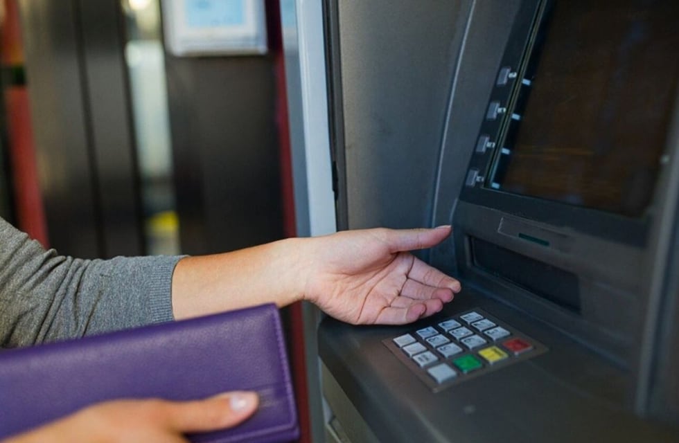 Qué va a pasar con los bancos durante Navidad y Año Nuevo: cómo operar durante estos días