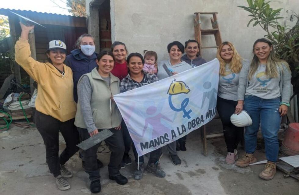 Programa “Manos a la obra, mujeres”: una de las alumnas hizo el baño como parte de su trabajo práctico final