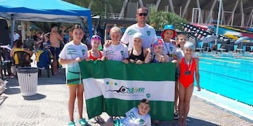 Nadadores del Club Deportivo y Cultural Arroyito