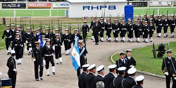 Día de la Bandera: ceremonia en la Base Naval Puerto Belgrano