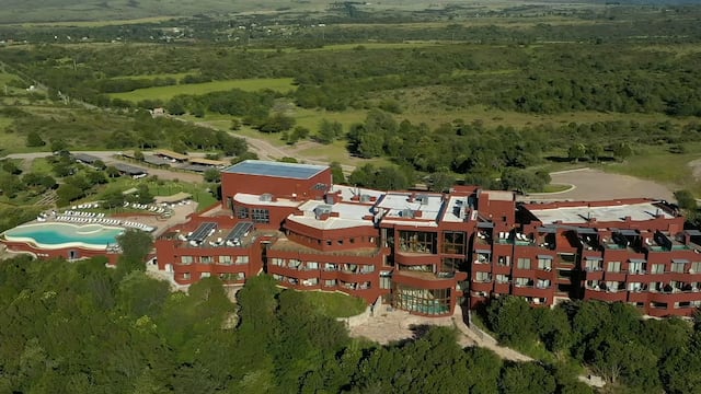 Un hotel de Córdoba se convirtió en all inclusive.
