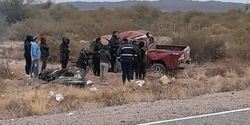 Así quedó la camioneta tras el fatídico accidente.