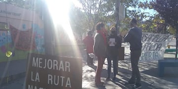 Ambientalistas llevaron a la calle a la asamblea virtual por la Autovía Punilla.