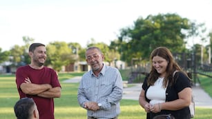 Juan Scavino recorre los barrios