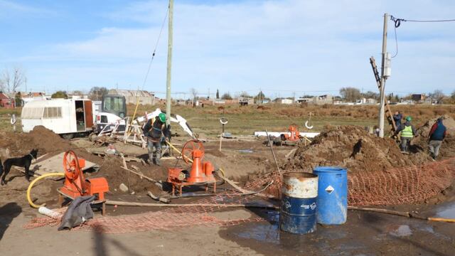Reclaman controles en las obras de cloacas en el barrio Nueva Bahía Blanca.