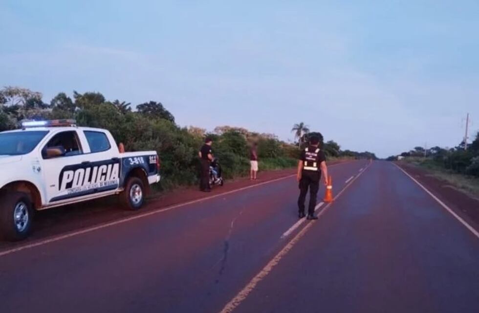 Los Helechos: dos hombres hospitalizados por despiste de una motocicleta