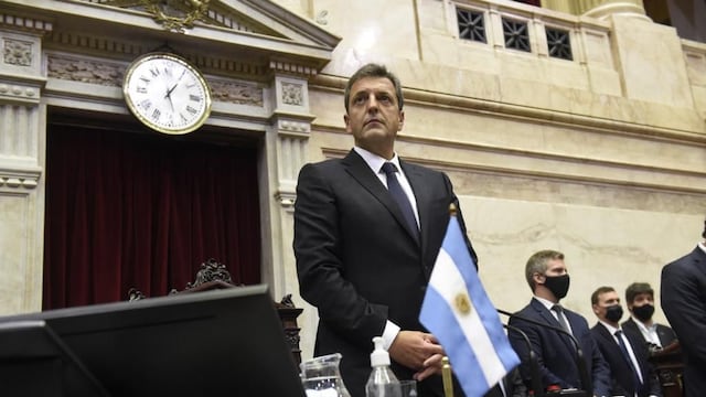 Sergio Massa prepara su equipo económico antes de asumir como superministro.