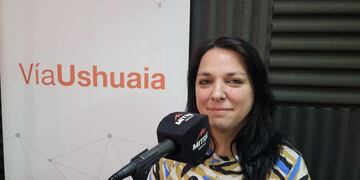 Nancy Jodurcha en "La Hora Vía".