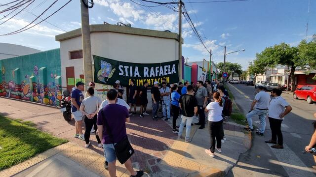 Reclamo de trabajadores frente a Marengo
