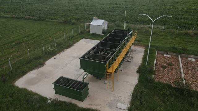 La Planta de Tratamiento de Líquidos Cloacales compacta de Barros Activados.de Tacural