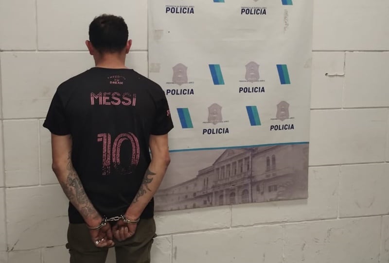 Tres Arroyos: en un allanamiento recuperan moto robada y secuestran cocaína