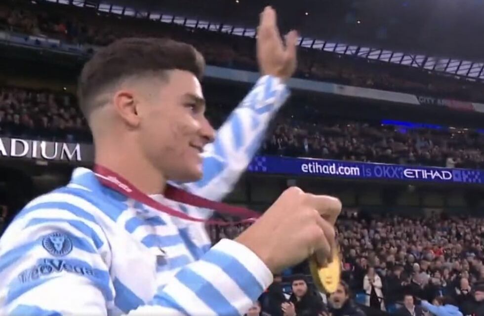 Así fue el épico homenaje del Manchester City para el campeón del mundo, Julián Álvarez