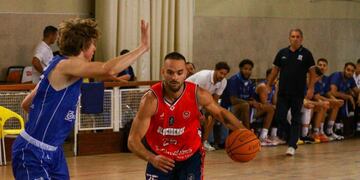 Pablo Bertone Oliveirense de Portugal