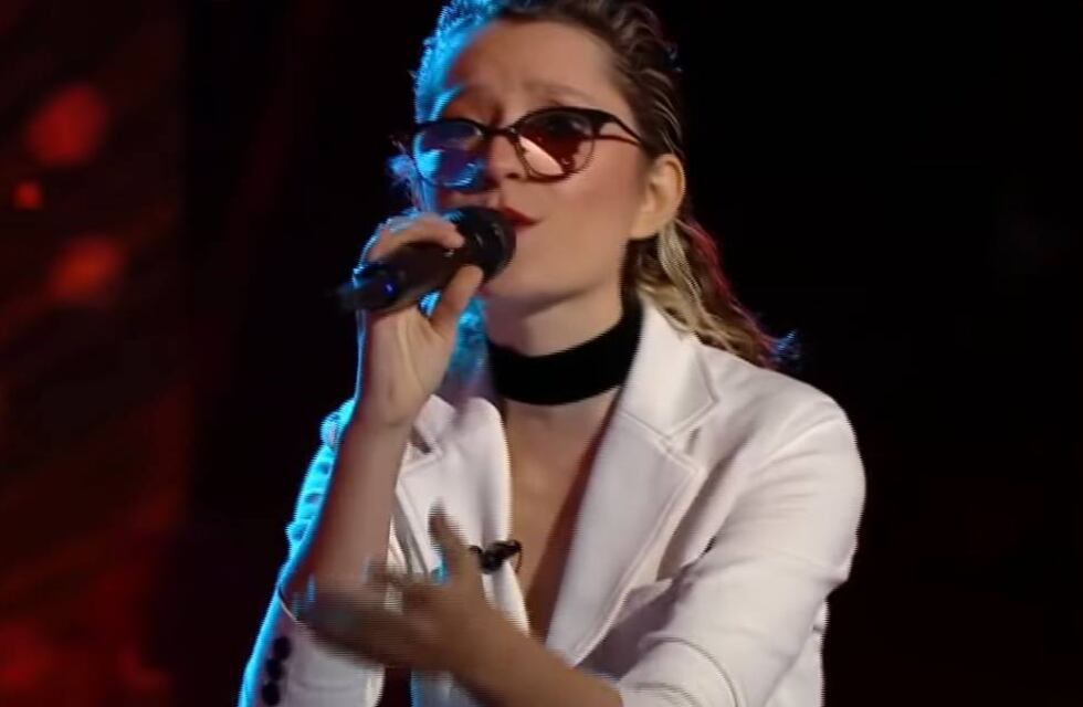 La rosarina Morena Greppi emocionó a Nicki Nicole en la “La Voz Argentina”