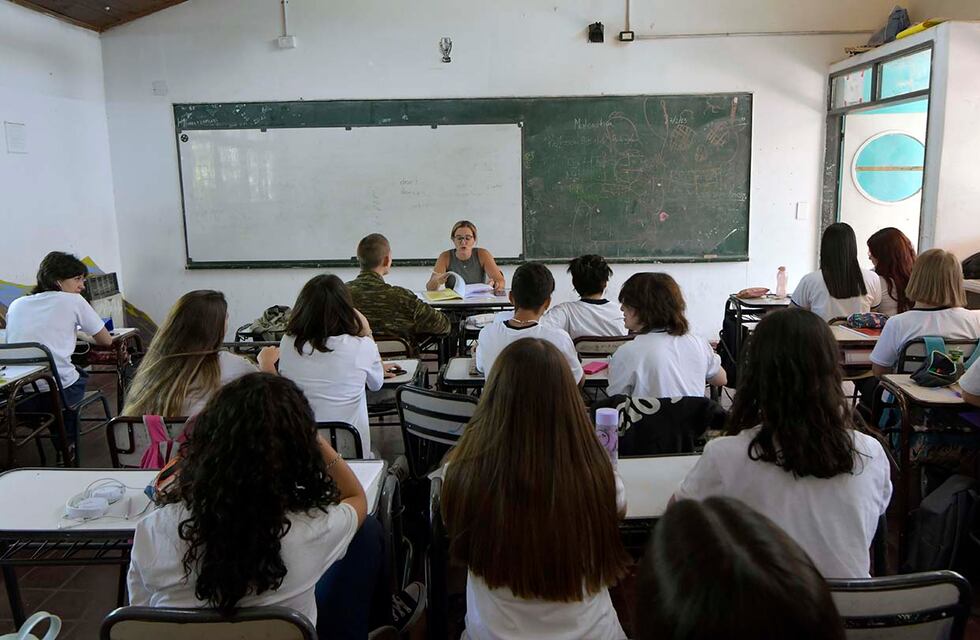 El Gobierno definió el ciclo lectivo 2024: cuántos días de clases debería haber