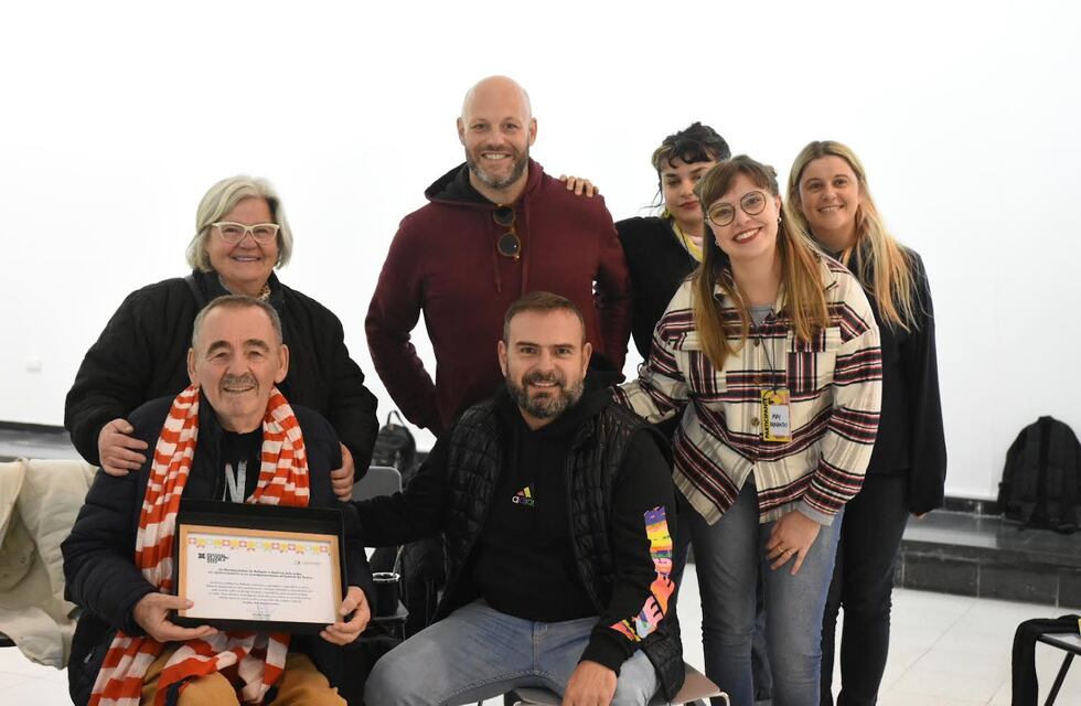 El Festival de Teatro otorgó un reconocimiento a Roberto Schneider