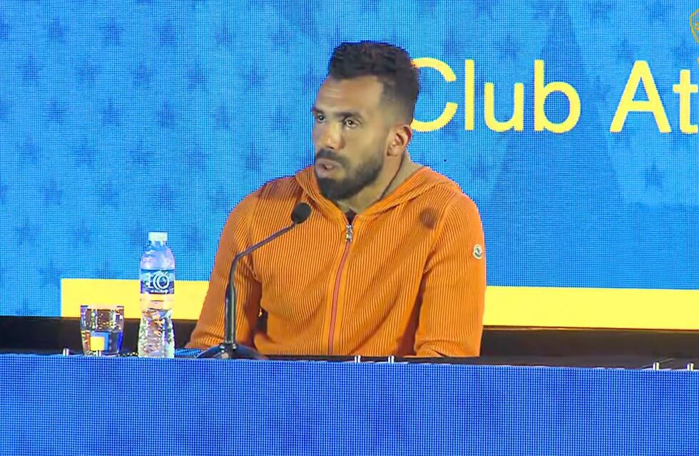 Bomba total: Carlos Tévez será el nuevo técnico de Rosario Central