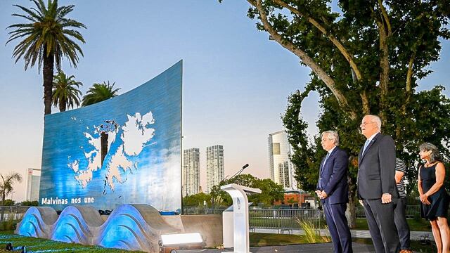 Tierra del Fuego acompañó la inauguración de un nuevo monumento a Malvinas en Buenos Aires